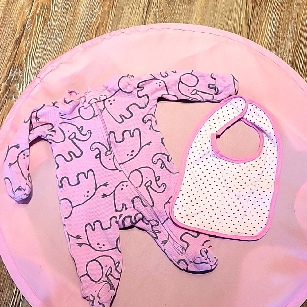 Baby clothes